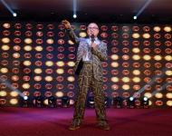 歌曲：《抢红包》 演唱:冯雪刚