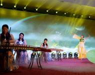 古筝合奏：《雨碎江南》 