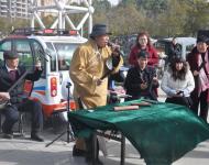 我来给大家唱一段评书