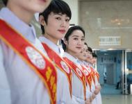 文明使者志愿者（摄影/张爱武）