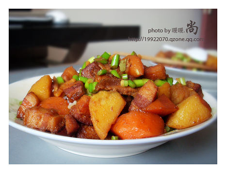 土豆红烧肉的做法--驻马店新闻--驻马店广视网