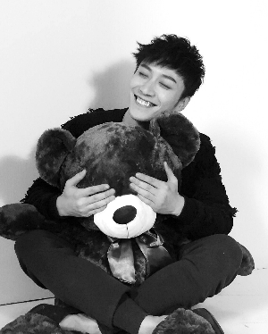 乔任梁或死于抑郁症 将在上海举行告别仪式--驻