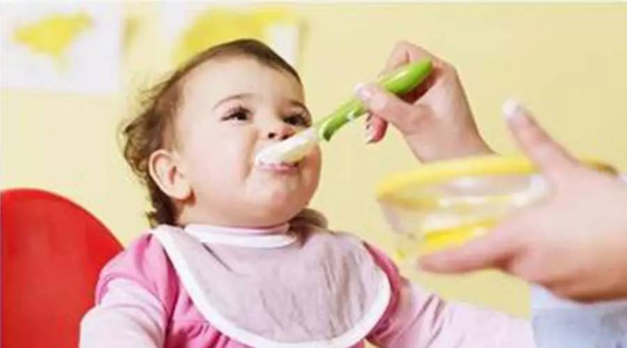 4岁女童吃鸡蛋半小时后身亡，只因父母做错了这事…