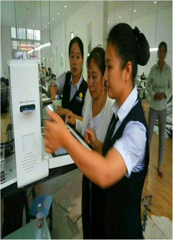 中原银行新蔡支行积极开展外拓营销活动--驻马