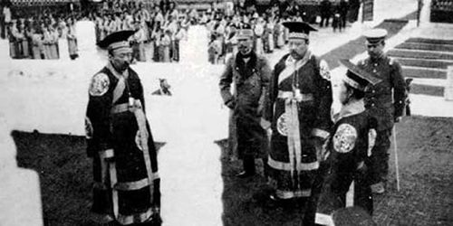 如果袁世凯不称帝的话中国会怎样?