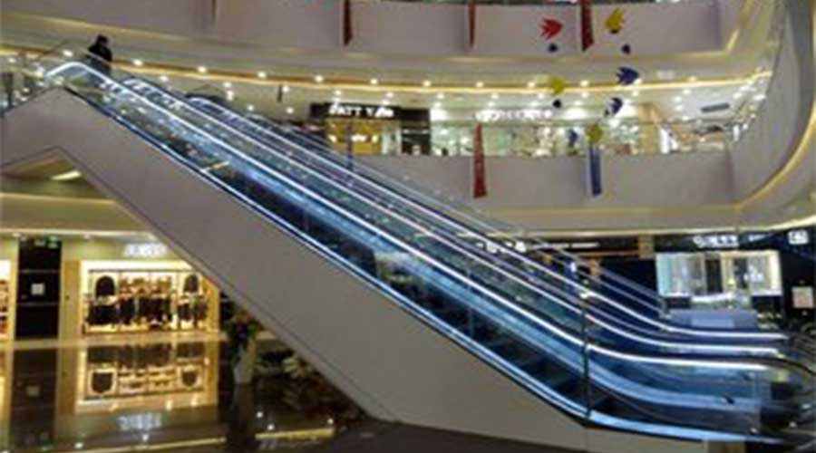 又现“电梯吃人”！1岁男童4根手指被绞碎！驻马店家长一定要警惕！