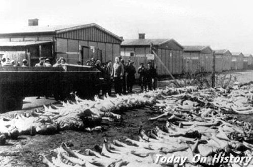 希特勒为何大肆屠杀犹太人?