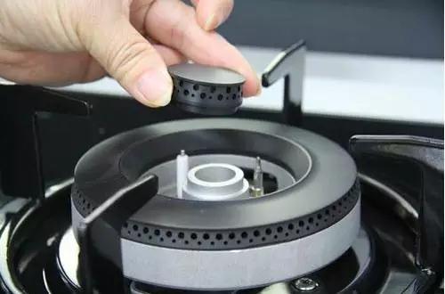 驻马店人注意，燃气灶缺少这个装置可能发生爆燃！快看你家有没有？