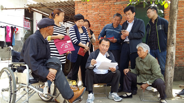 戚存杰到驿城区板桥镇调研督导脱贫攻坚工作