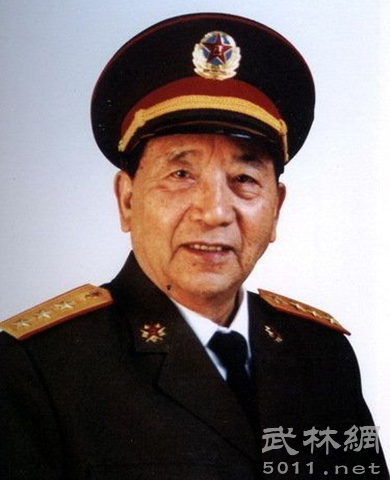 中国上将秦基伟的夫人是谁