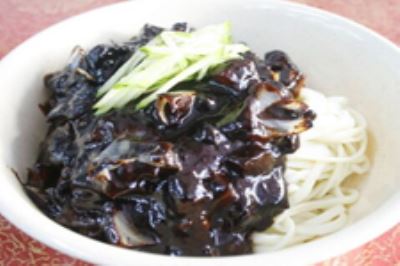 怎么样做炸酱面的酱 2bda66516a4d2d9ff8c2732a1c1147a6.jpg