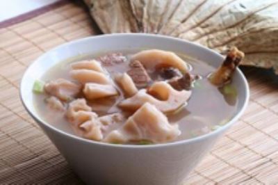 莲藕排骨汤怎么炖好喝又营养补血 88782cd0feb317b7925ef7c0364087af.jpg