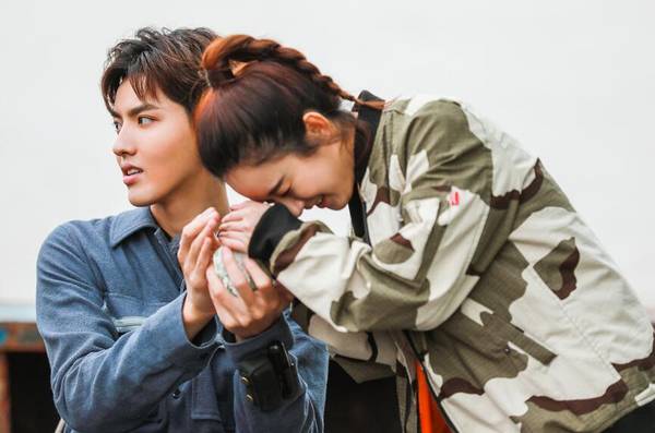 《七十二层奇楼》吴亦凡遭赵丽颖吴磊接连袭胸