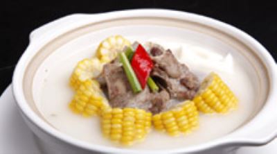 排骨汤的做法玉米排骨汤 ab759948db8af9392a800cb26463fee2.jpg