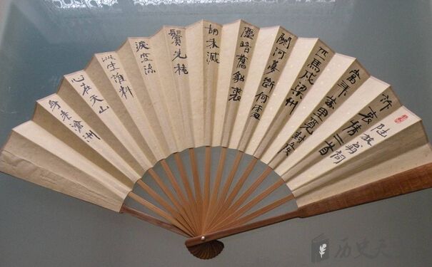 陆游爱国诗句 陆游和唐婉的爱情故事分享--驻马