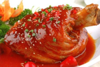 可以用什么炖肘子 3b9e3a69a536a2a73f84efe7d9847227.jpg