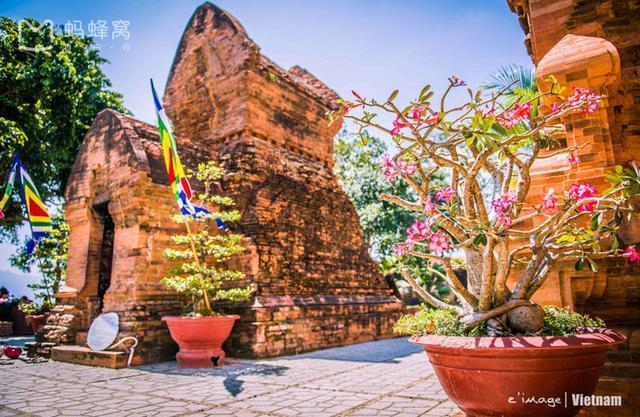 天热去哪儿玩 这四个超美景点西安可以直飞--驻