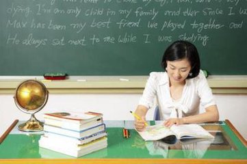 驻马店市区83所中小学公开招聘教师啦！银行也招人啦！