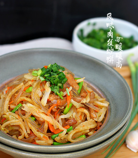 芹菜肉丝面里还能放啥 9a6e59d4c1b9ec26188906527d8ad1c9.png