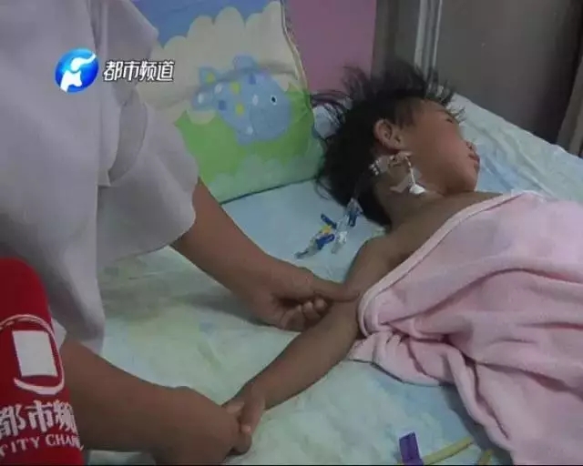 警惕！驻马店两岁女孩玩这个肝脏破裂出血！这东西家家都有！