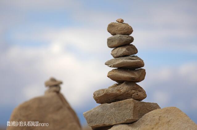 除了外星人遗址之外 德令哈的传说更打动你