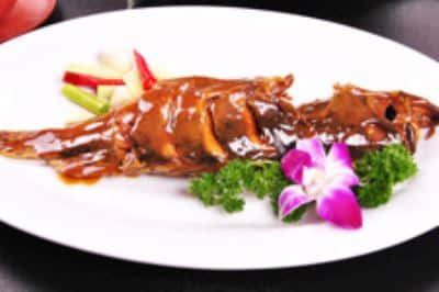 第一美食红烧桂鱼的做法 1ea2f772e64014b469a766e5be589715.jpg