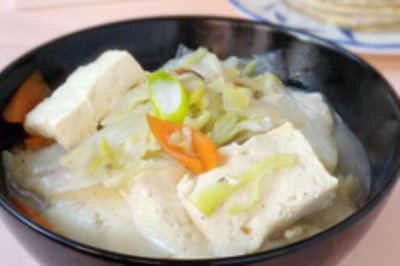 炖豆腐做法大全 4a81fb4bfaa5385e1adaf3f528e98b98.jpg