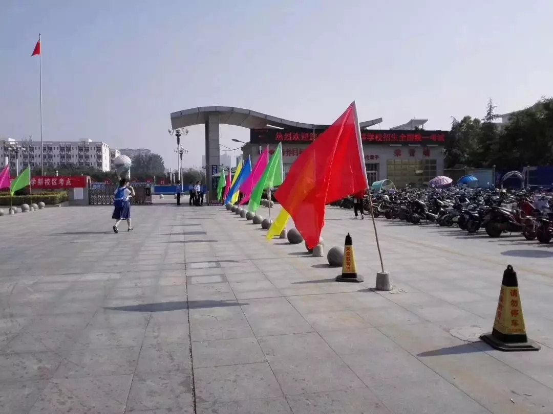 刚刚！2018年河南高考作文出炉！附40年高考作文题