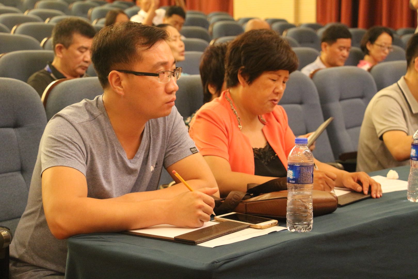 第二十一届“中国农加工洽谈会”河南省代表团预备会召开