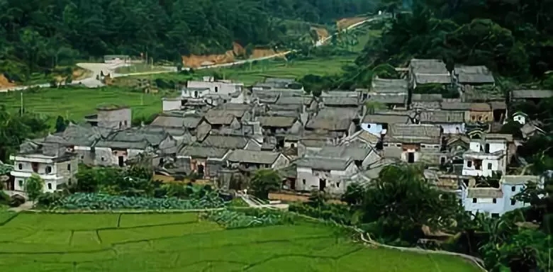 驻马店农村有房的快看！共享村落要来了！你们赚大发了...