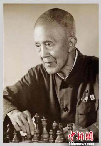 “爱国棋王”谢侠逊 主办方供图 “爱国棋王”谢侠逊 主办方供图