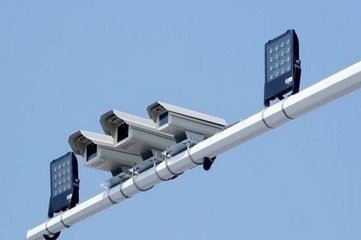 下月起！驻马店市区启用57处电子警察，位置公布！抓拍变更车道、闯红灯...