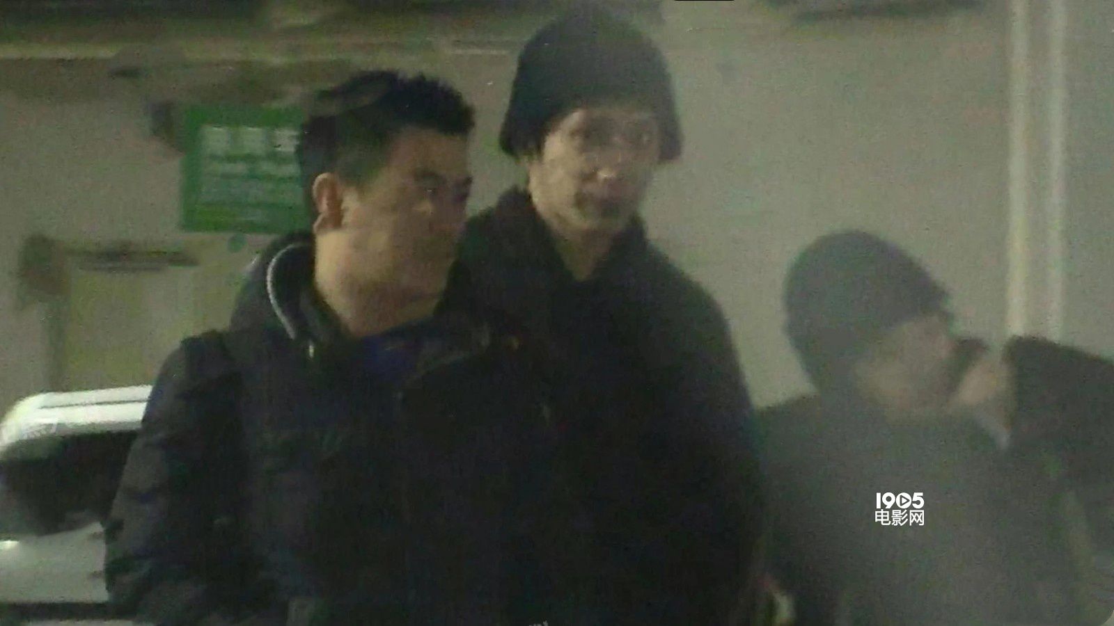 网曝井柏然夜访倪妮家疑复合 工作人员回应:假的