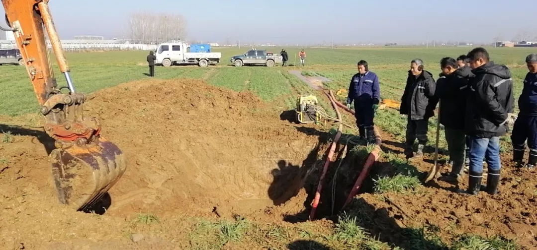 又 双 叒 叕 爆管了！预计最快明天上午恢复供水