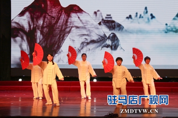 驿城区纪委监察委举行2019年春节团拜会