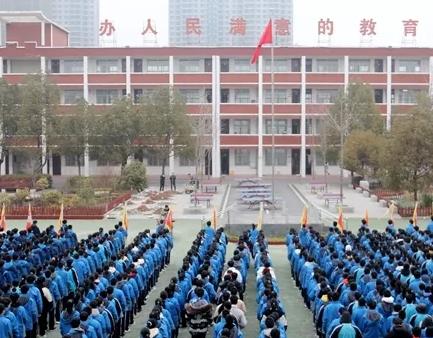 现场直击！驻马店实验小学、实验幼儿园、第三初级中学…记者拍到这一幕！