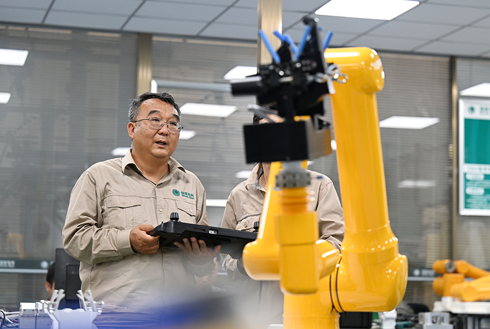 &ldquo;幸福说给总书记听&rdquo;系列报道|&ldquo;走好创新之路，为美好生活充电&rdquo;