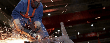 奔向美好生活丨劳动创造幸福