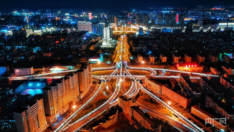 【大时代】长春：现代农业擦亮“粮食芯片” 科技创新驱动“汽车强国”