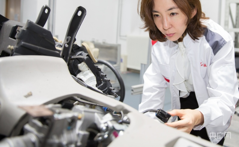 【大时代】长春：现代农业擦亮“粮食芯片” 科技创新驱动“汽车强国”