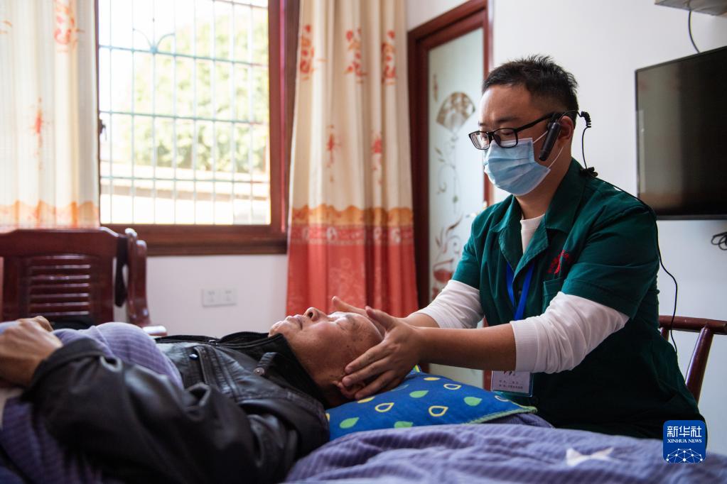 新时代新作为新篇章·奔向美好生活丨让每个老年人都能拥有幸福晚年