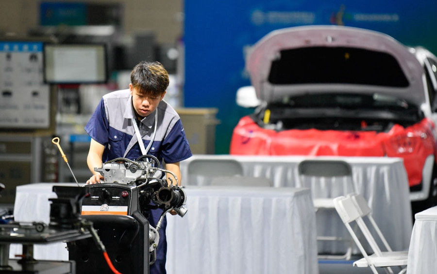 总书记挂念的&ldquo;关键小事&rdquo;丨培养更多能工巧匠