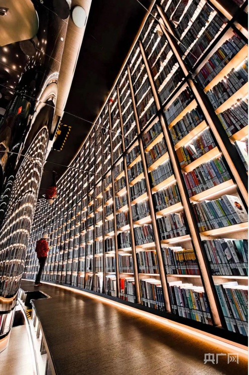 【大时代】广州:抢占数字经济“新蓝海” “千年商都”迸发新活力