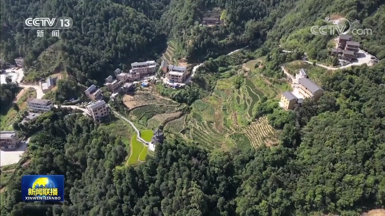 奋力谱写全面建设社会主义现代化国家新篇章&mdash;&mdash;习近平总书记参加广西代表团讨论引发热烈反响