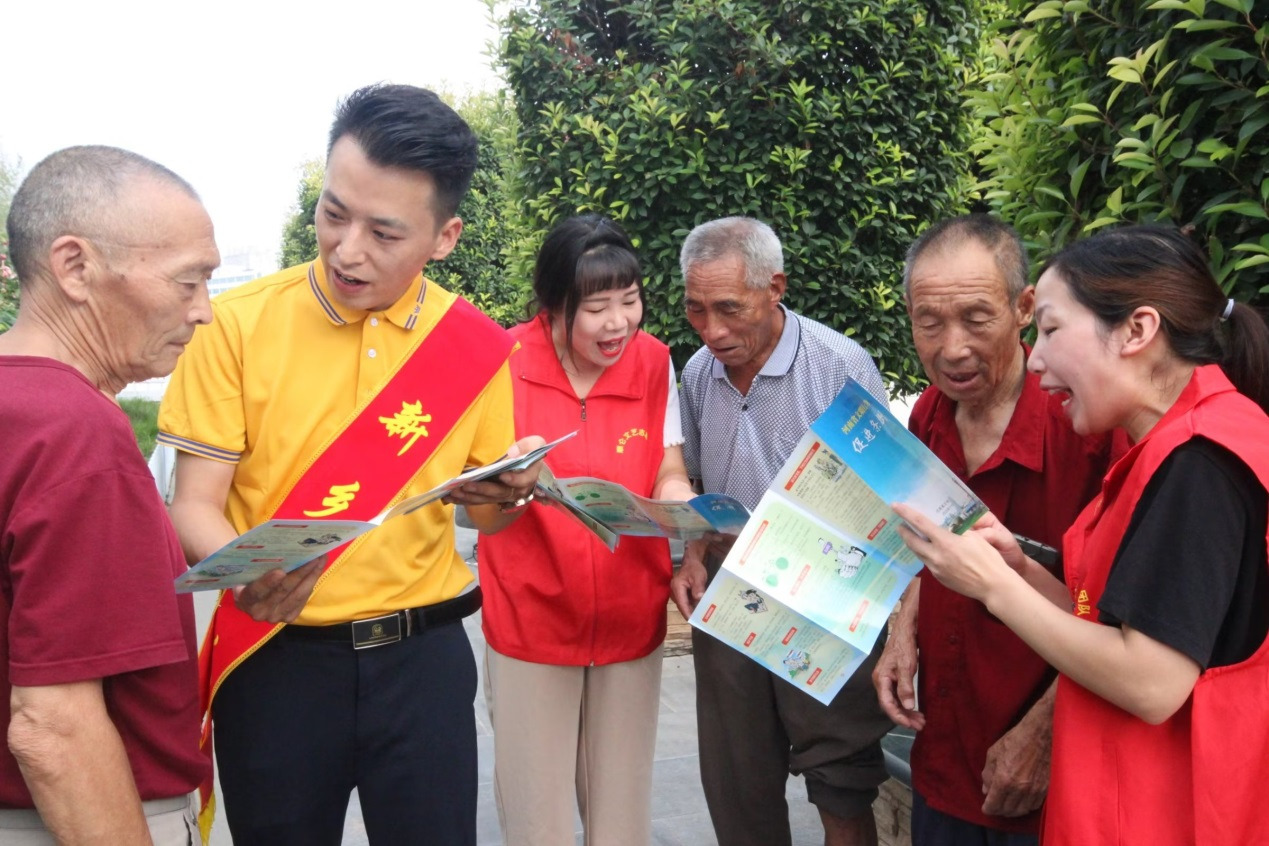 二十大时光&middot;新时代的约定①丨带着&ldquo;爱心&rdquo;和&ldquo;文明&rdquo;在青春赛道跑出好成绩