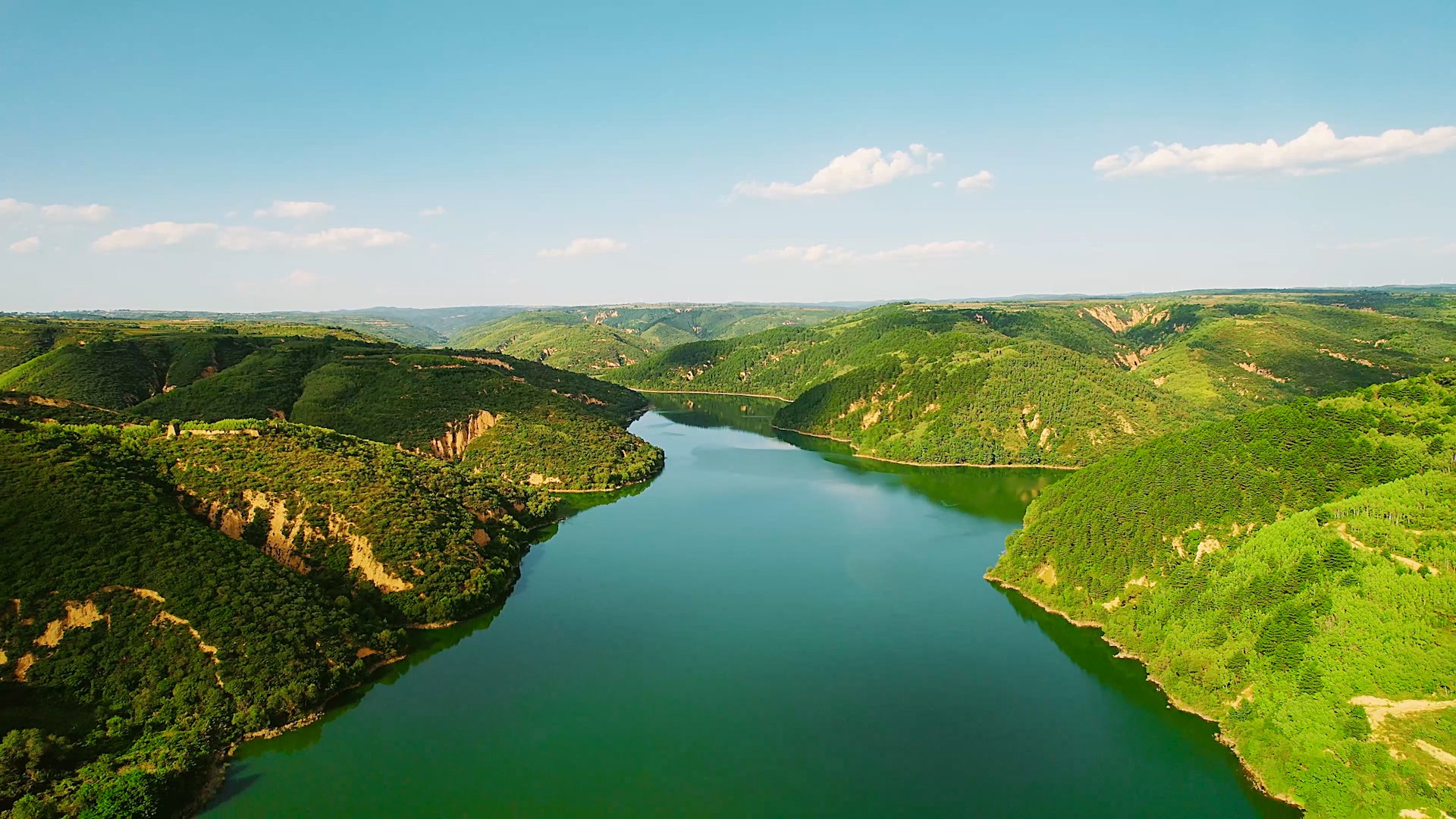 时政微视频丨瞰延安