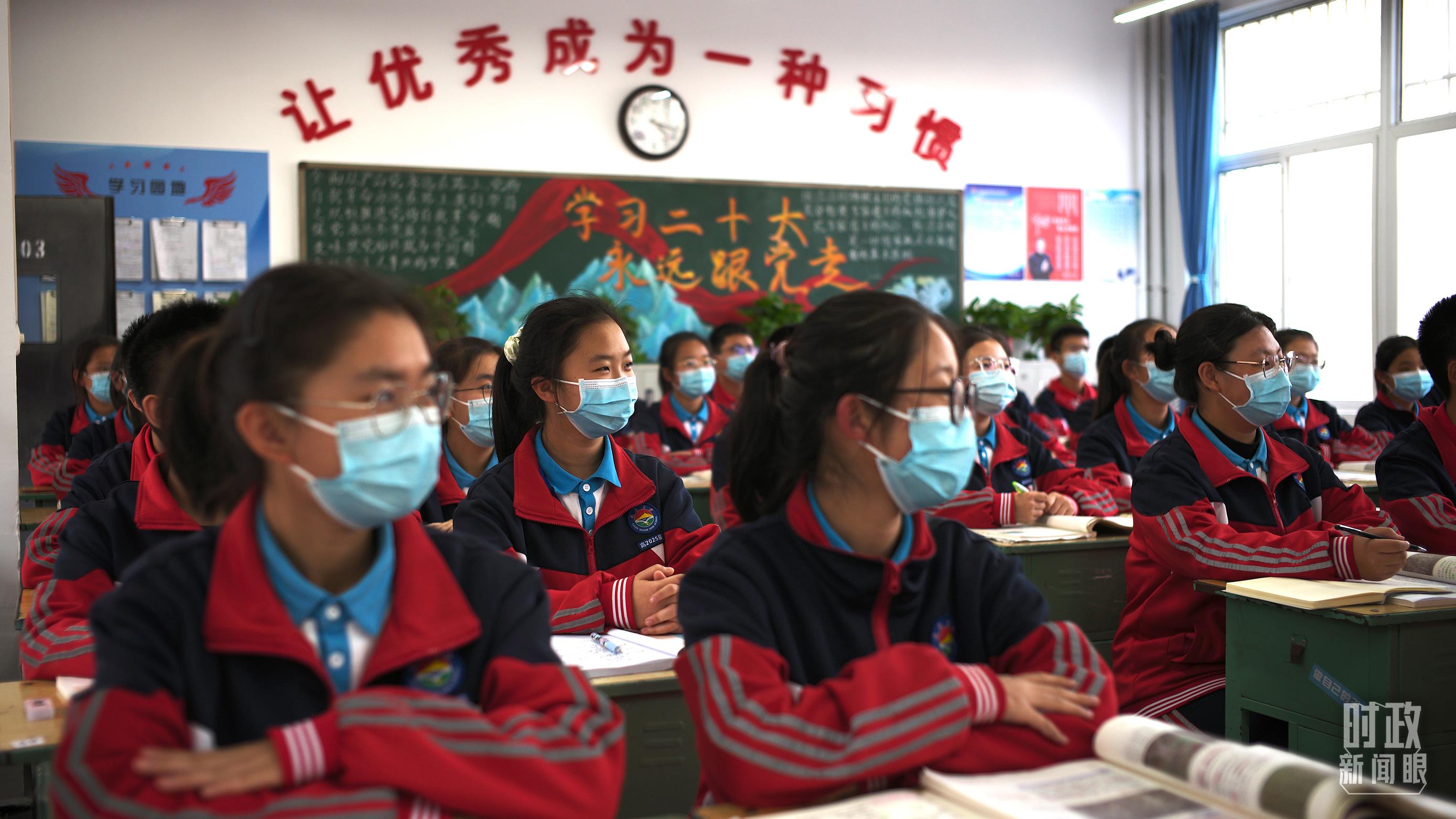 时政新闻眼丨党的二十大后首次国内考察，习近平为什么来到这两个地方？