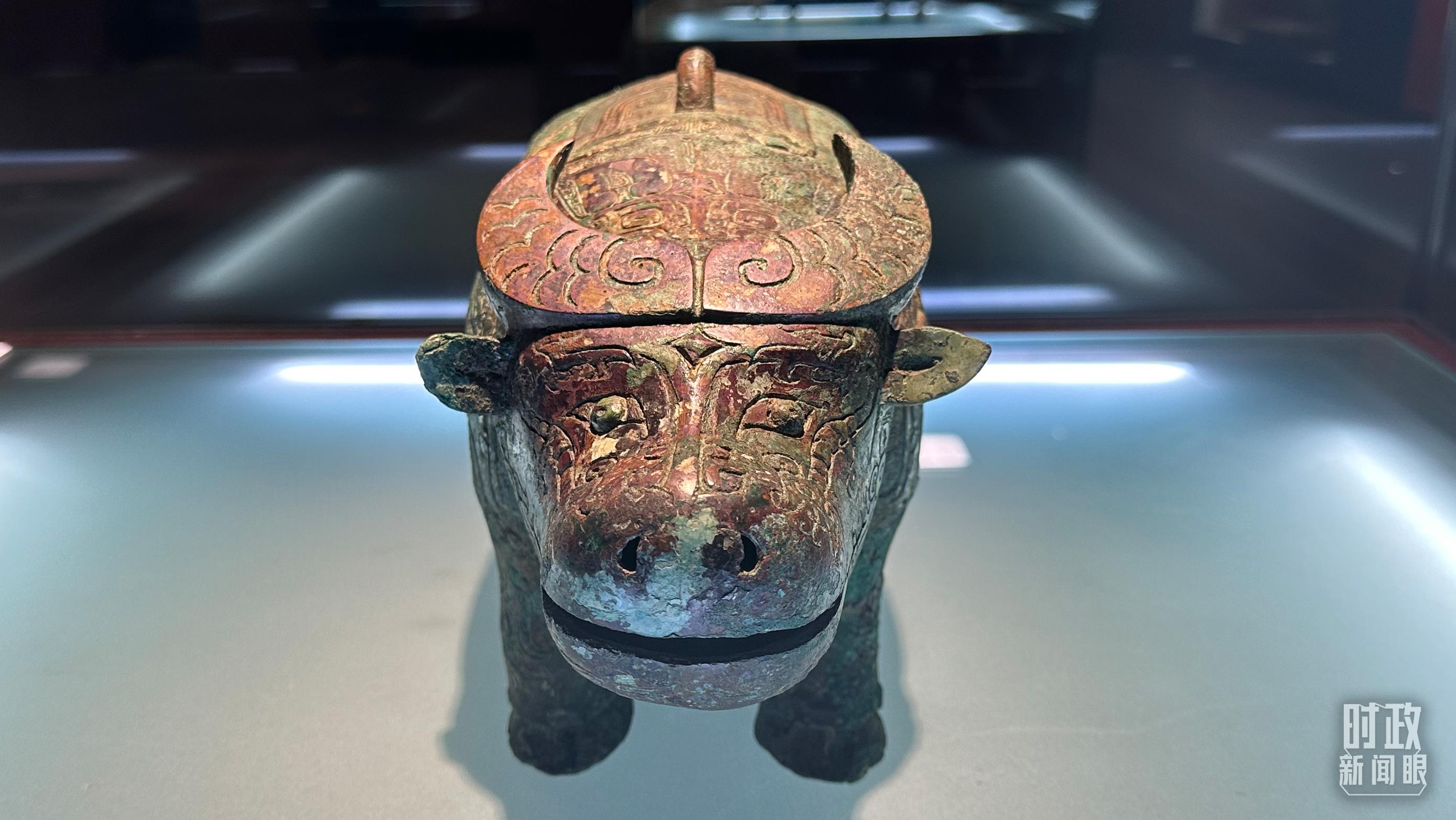 时政新闻眼丨党的二十大后首次国内考察，习近平为什么来到这两个地方？