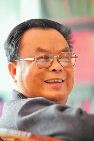 把青春热血镌刻在历史的丰碑上