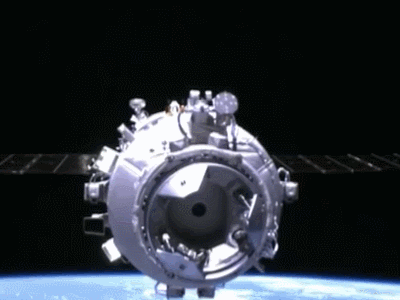飞天圆梦丨此刻载入史册！梦天转位成功，中国空间站“T”字基本构型在轨组装完成！